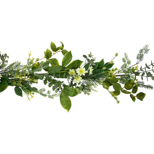 5ft. Mixed Foliage & Daisy Spring Garland